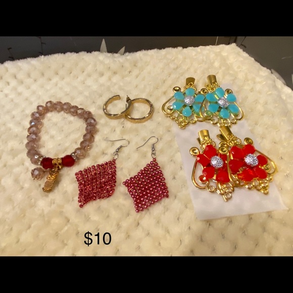 Jewelry - Picture 2 of 6